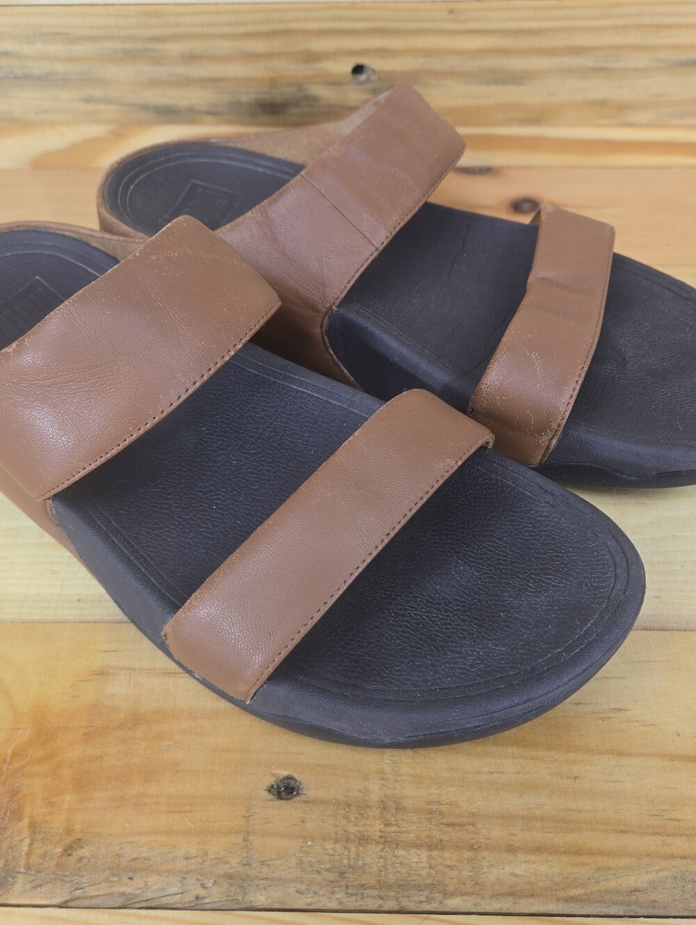 Fitflop Lulu Brown Leather Flip Flop  Sandal Slide Comfort Casual Coastal Size 7